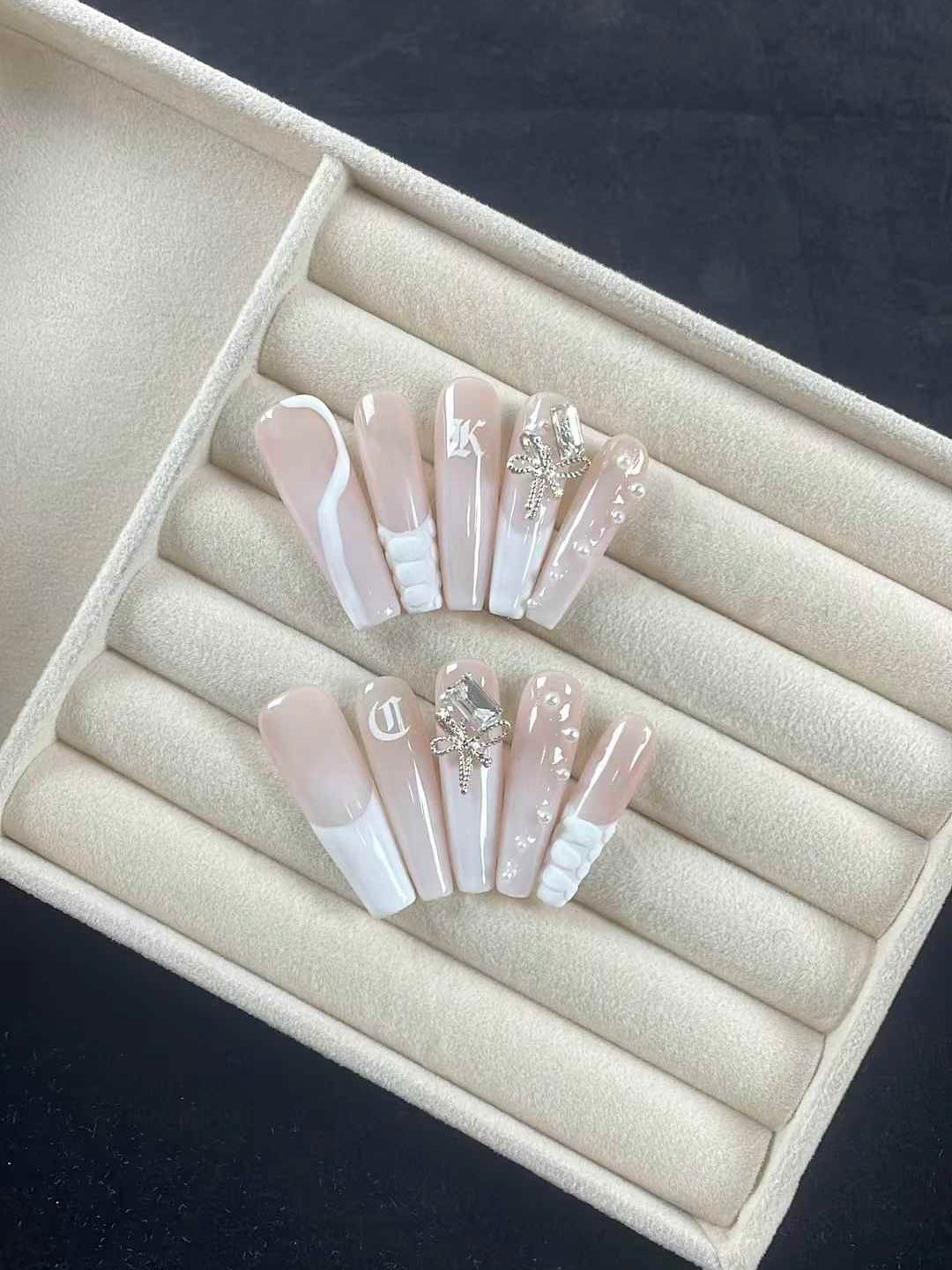 Snow Flake Soft Tone Ombre French Tip